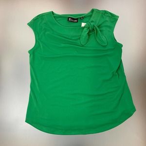 Kelly green fun summer top